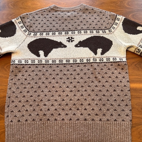 Pendleton Bear Constellation Sweater - Picture 9 of 12